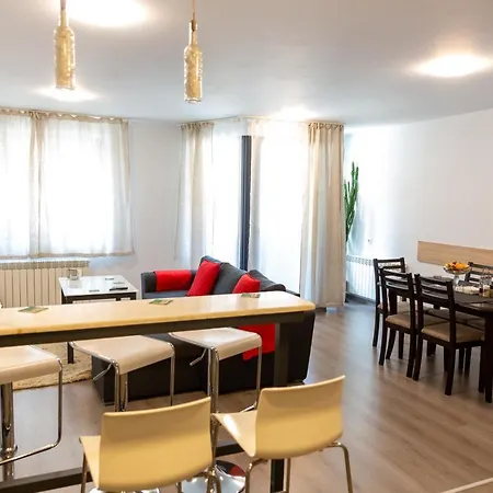 Fancy Big Apartment In The Heart Of Sofia Exterior photo